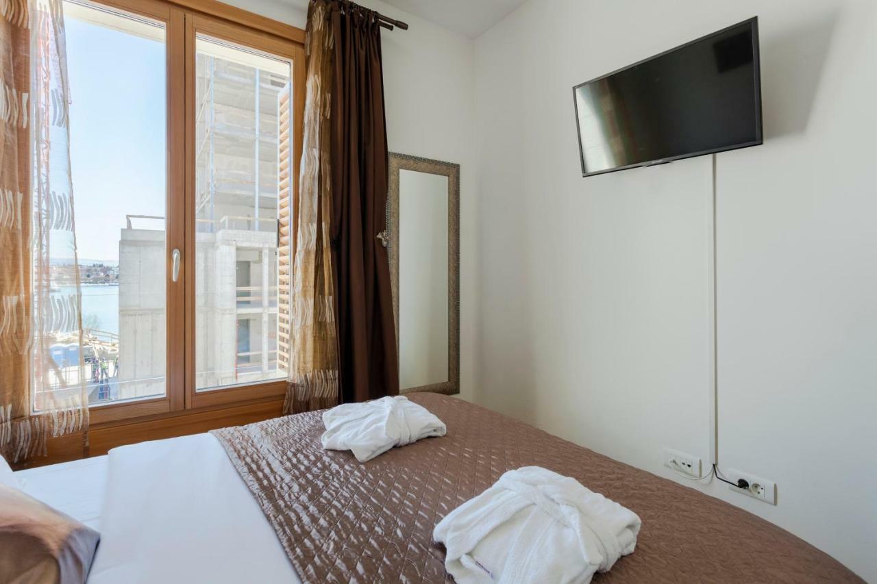 New Luxury Apartment Nives On Seaside Split Ngoại thất bức ảnh