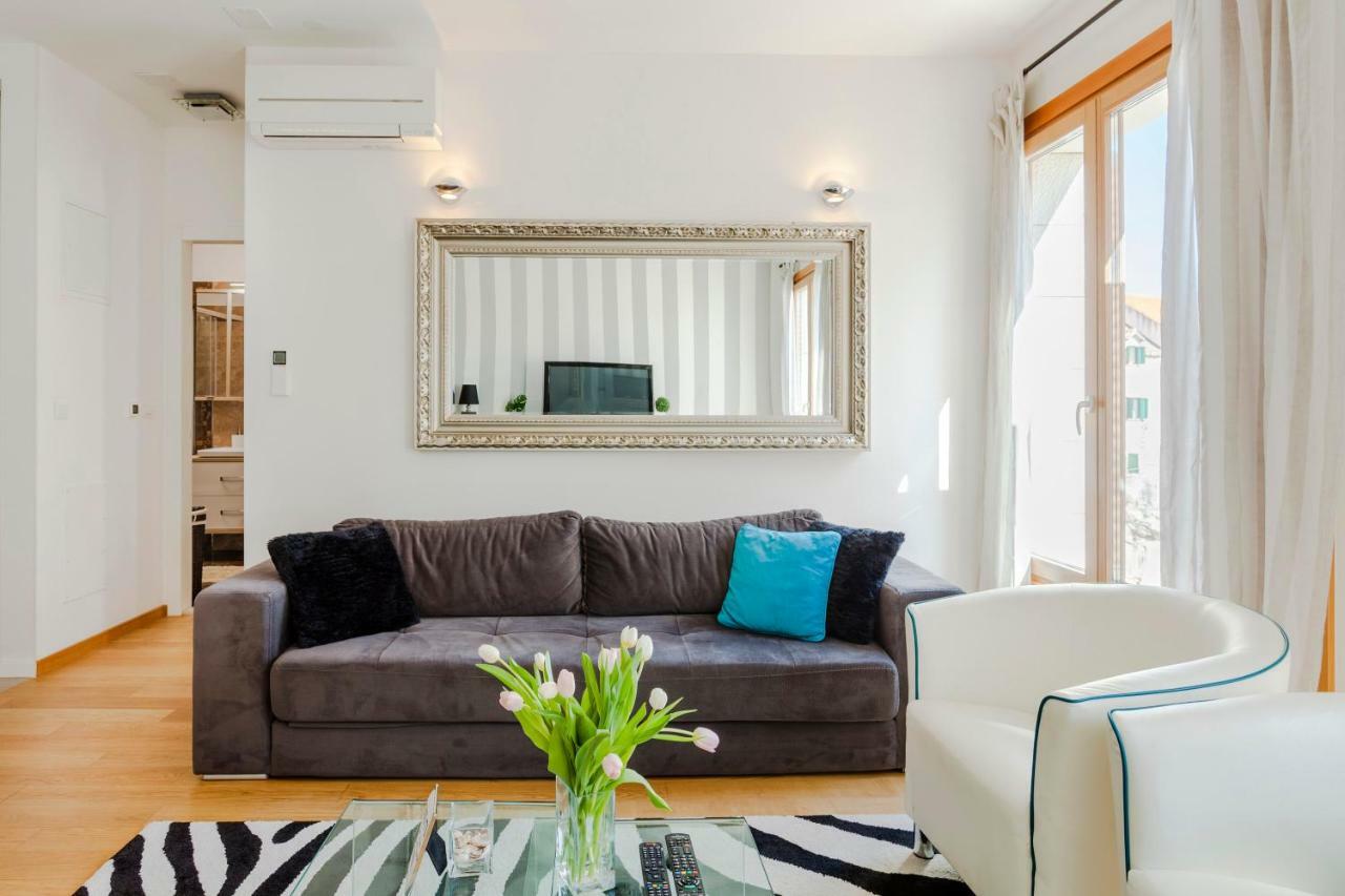 New Luxury Apartment Nives On Seaside Split Ngoại thất bức ảnh