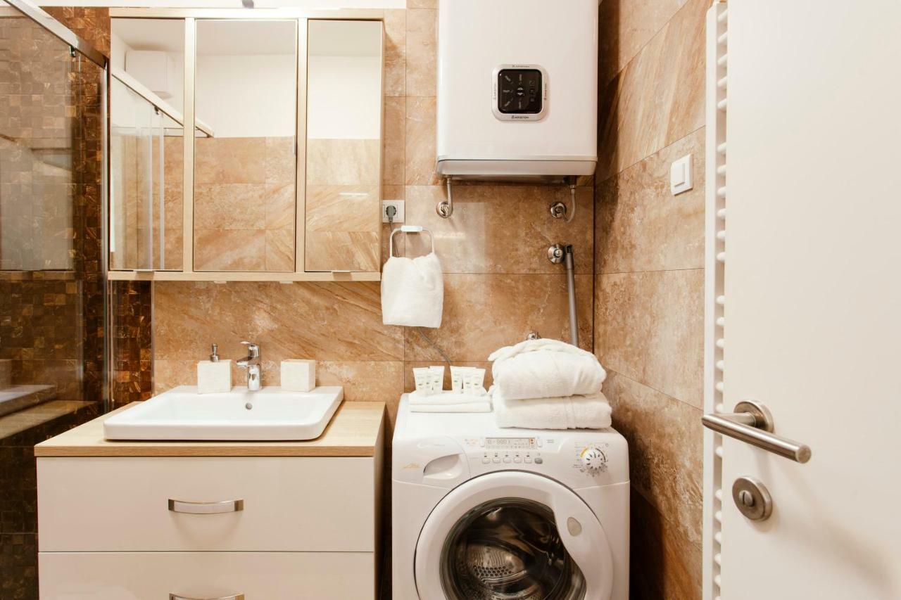 New Luxury Apartment Nives On Seaside Split Ngoại thất bức ảnh